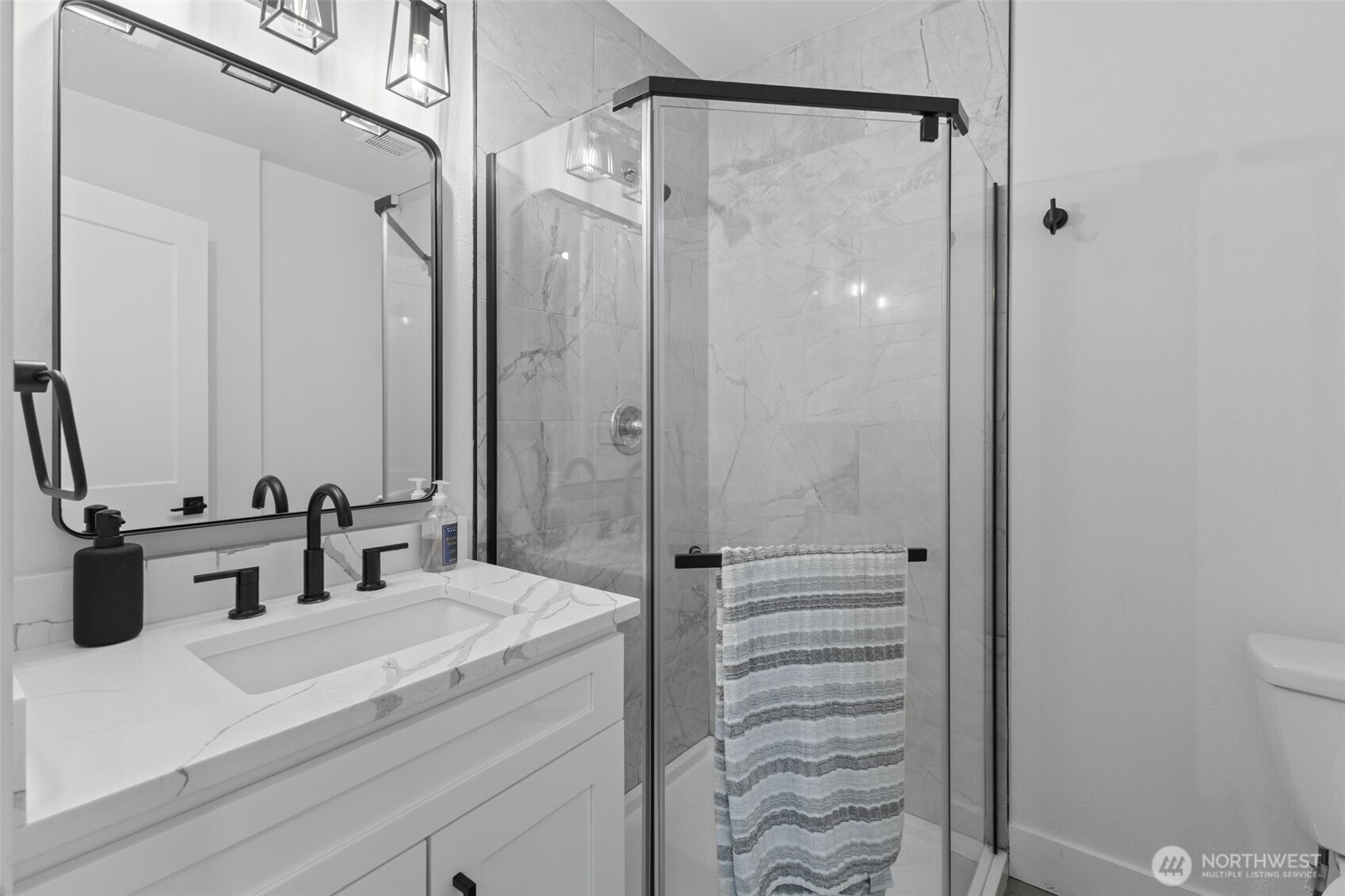 24360 270th Avenue SE, Maple Valley, WA 98038-6723