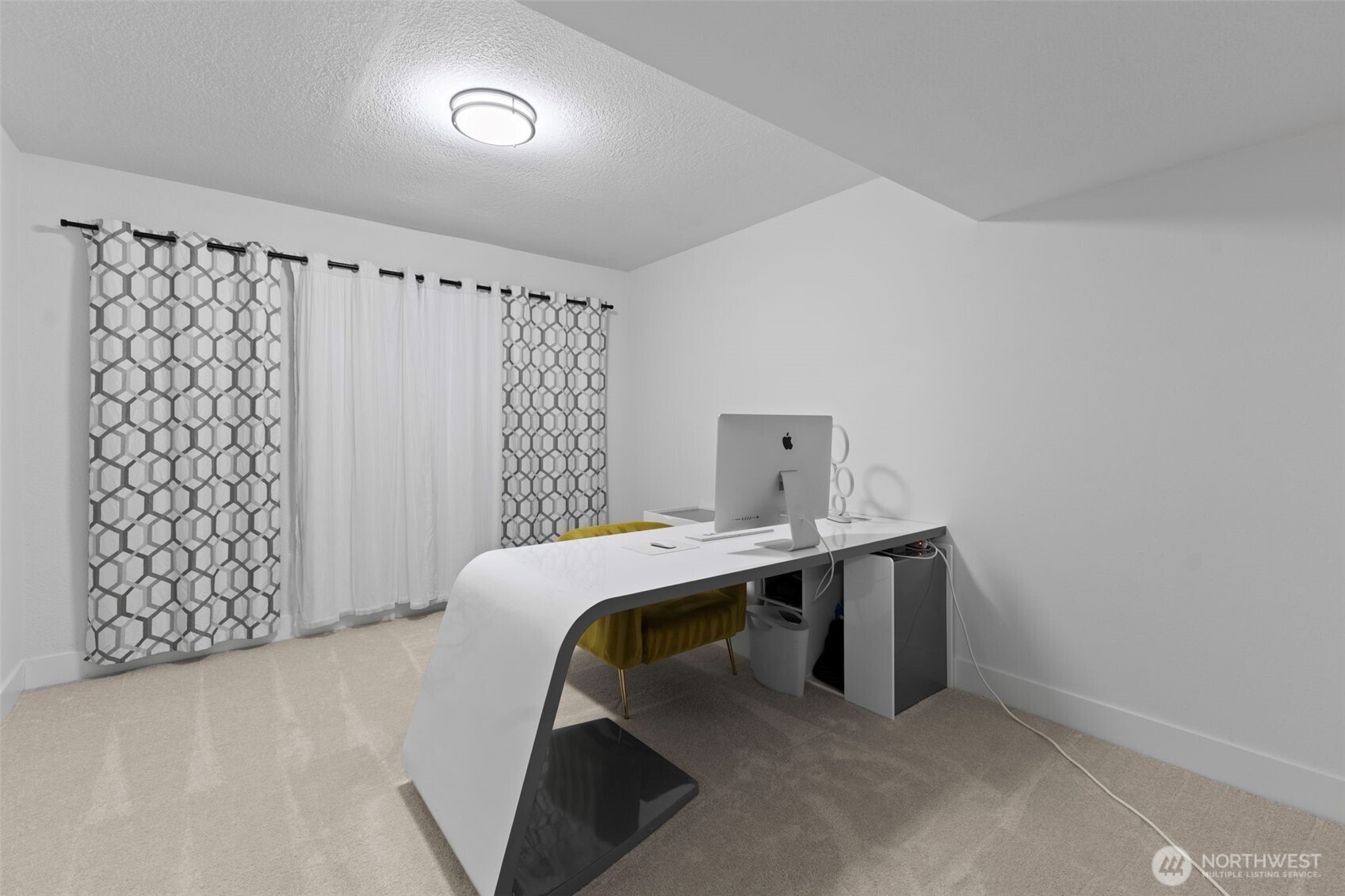 24360 270th Avenue SE, Maple Valley, WA 98038-6723