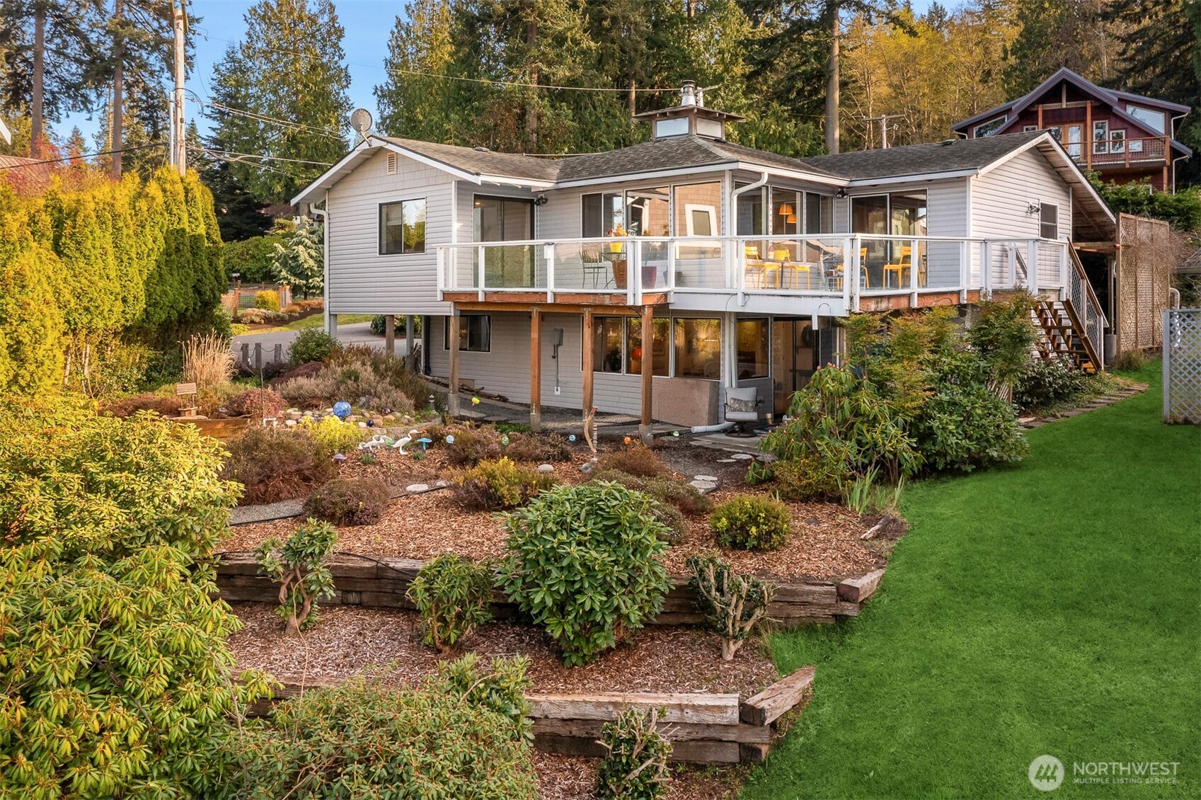 2426 Eastpoint Drive , Langley, WA 98260