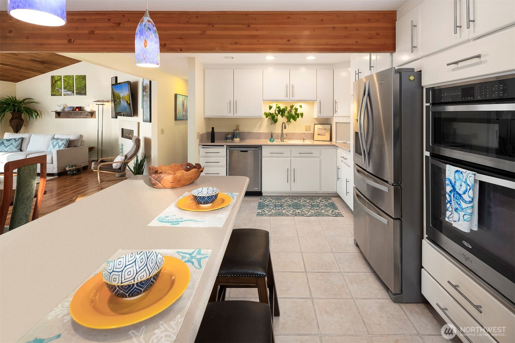 2426 Eastpoint Drive , Langley, WA 98260