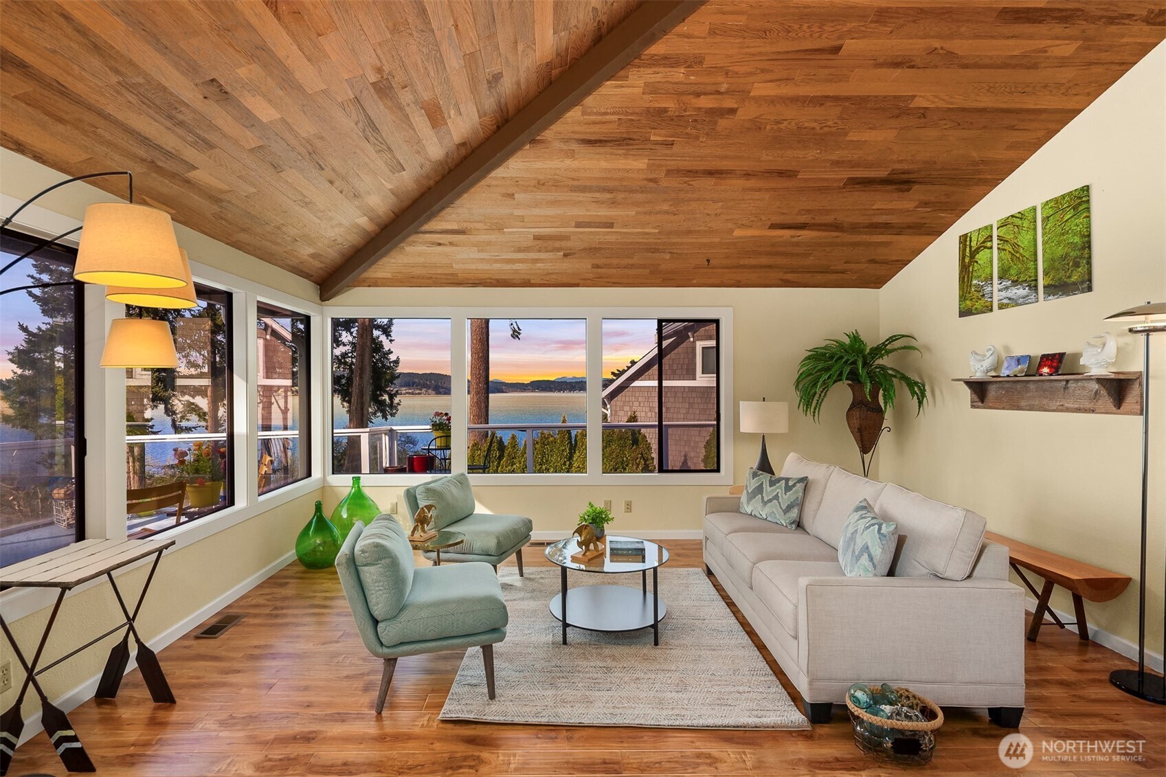 2426 Eastpoint Drive , Langley, WA 98260