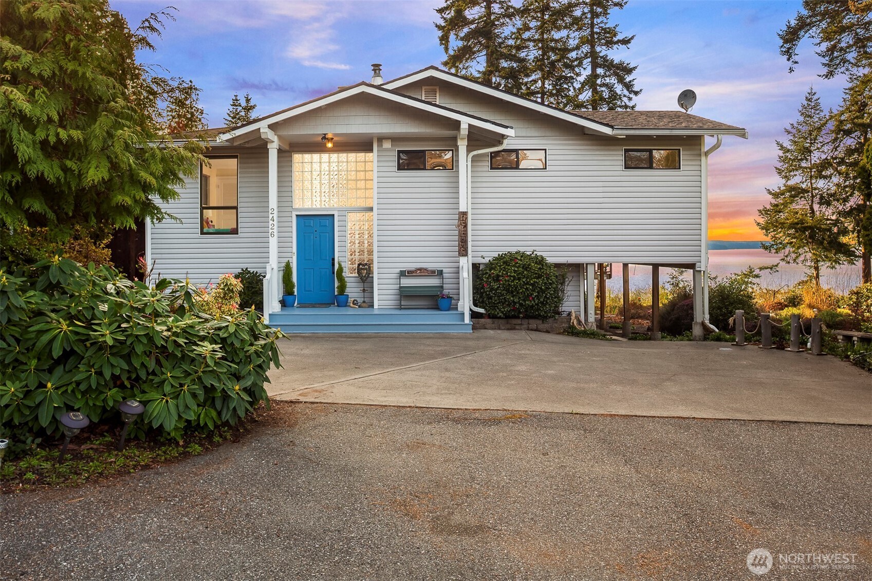 2426 Eastpoint Drive , Langley, WA 98260