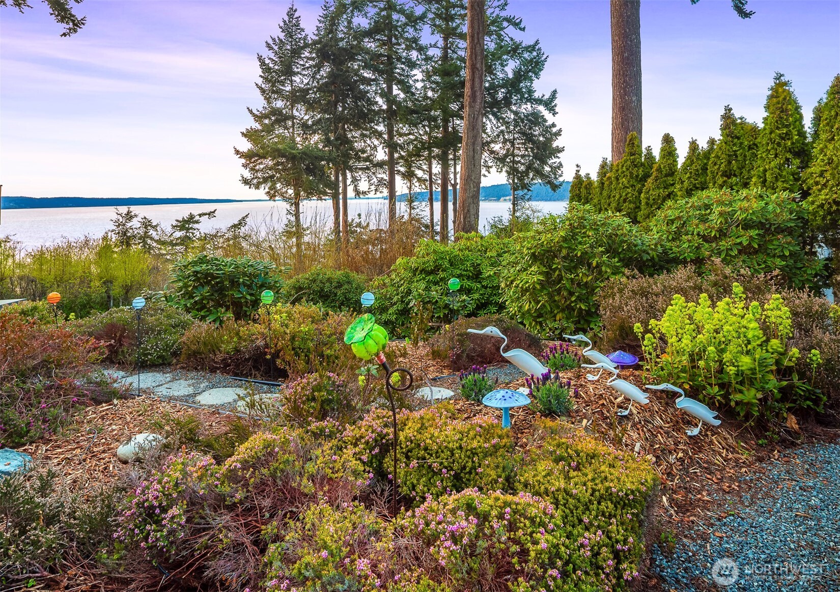 2426 Eastpoint Drive , Langley, WA 98260