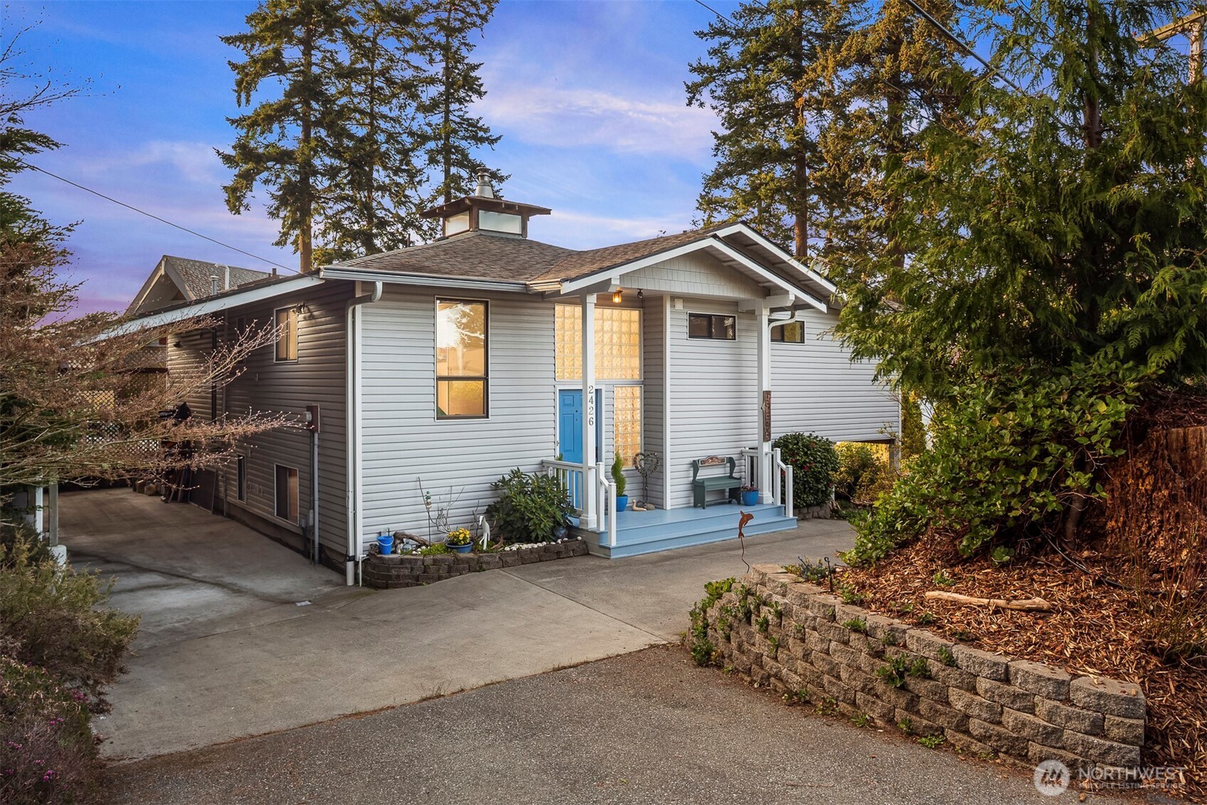 2426 Eastpoint Drive , Langley, WA 98260