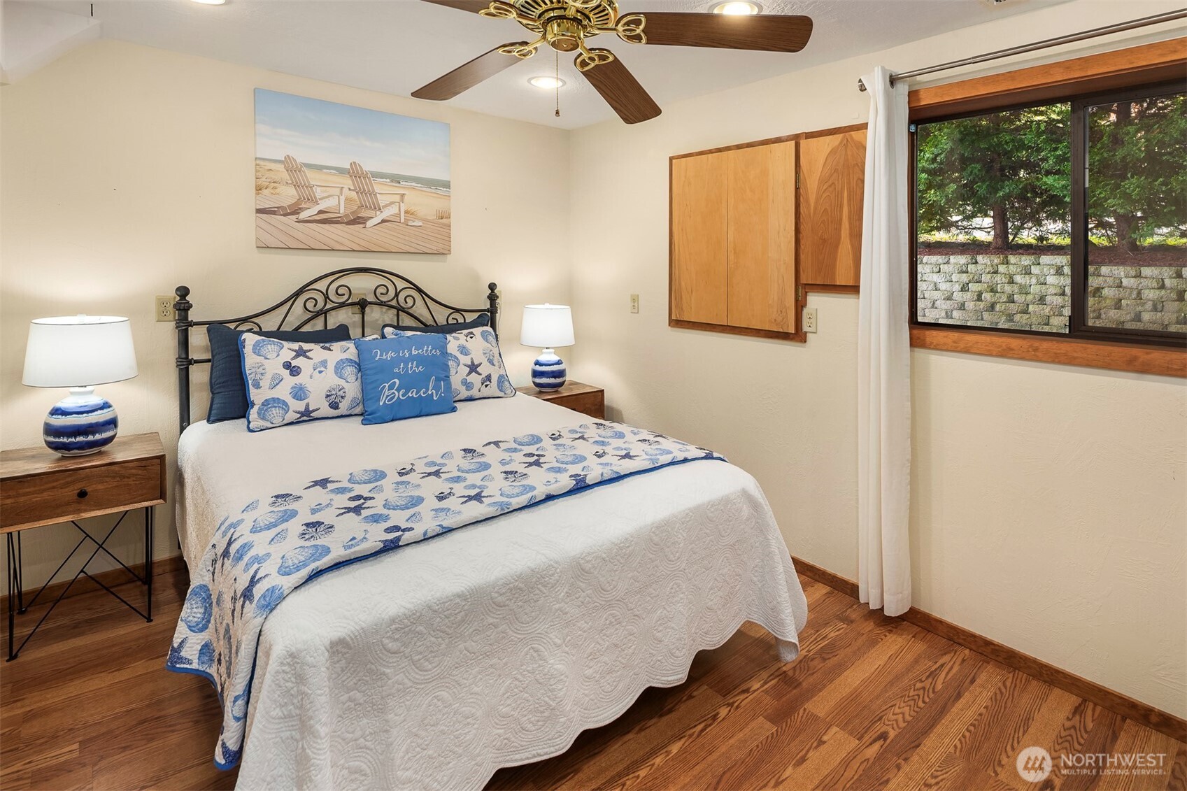 2426 Eastpoint Drive , Langley, WA 98260