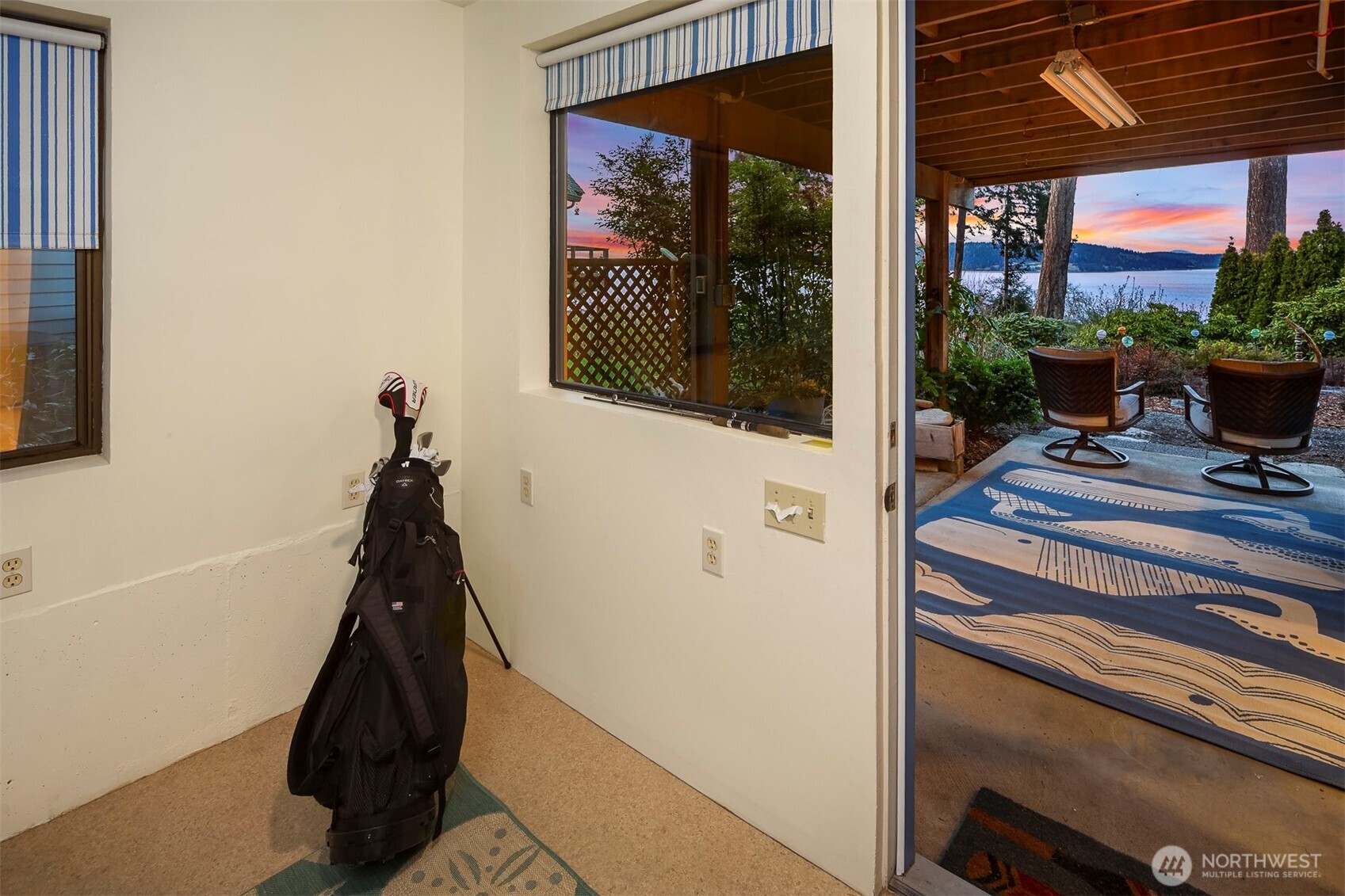 2426 Eastpoint Drive , Langley, WA 98260