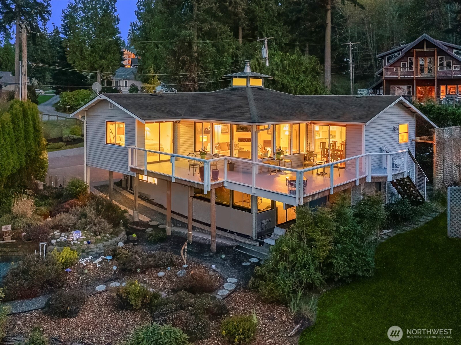 2426 Eastpoint Drive , Langley, WA 98260