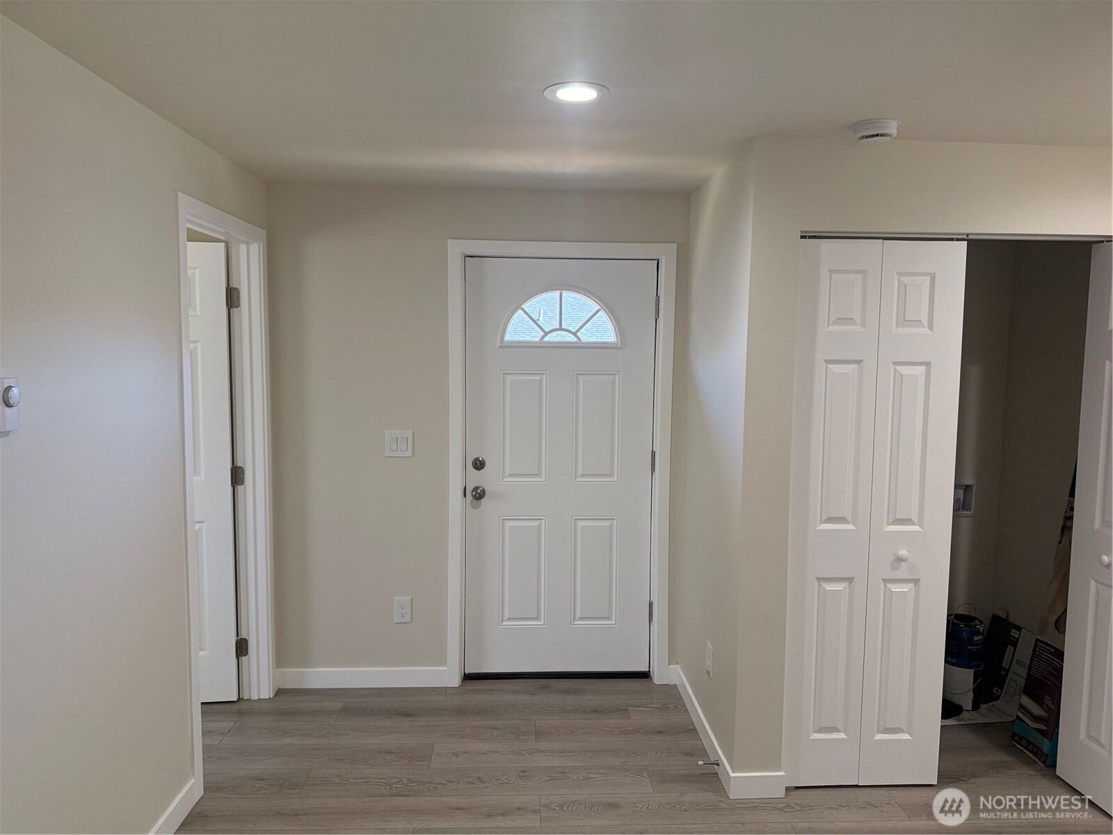 3967 Division Avenue W, Bremerton, WA 98312-5035