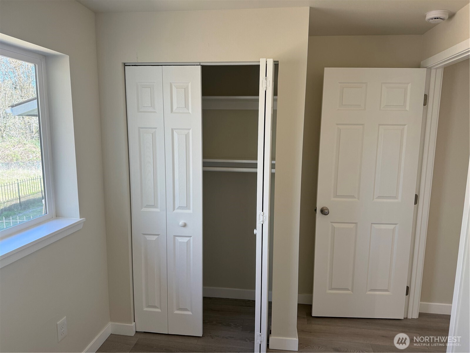 3967 Division Avenue W, Bremerton, WA 98312-5035