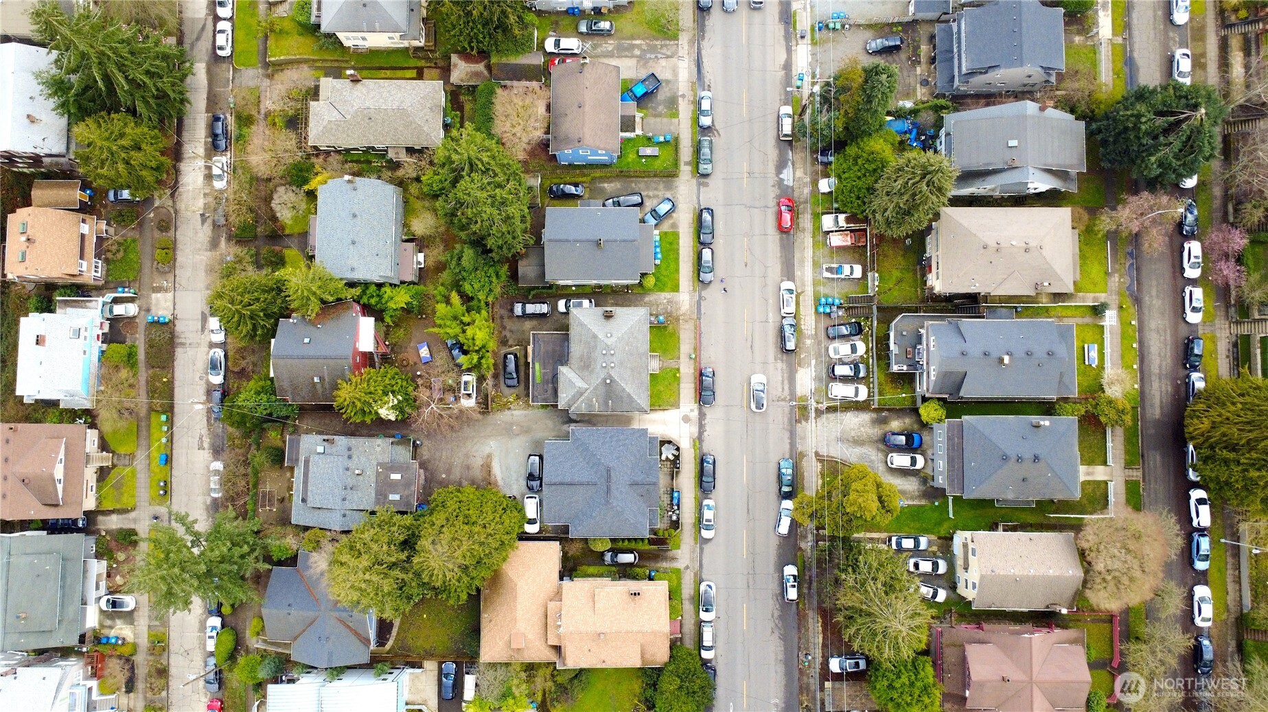 5026 20th Avenue NE, Seattle, WA 98105