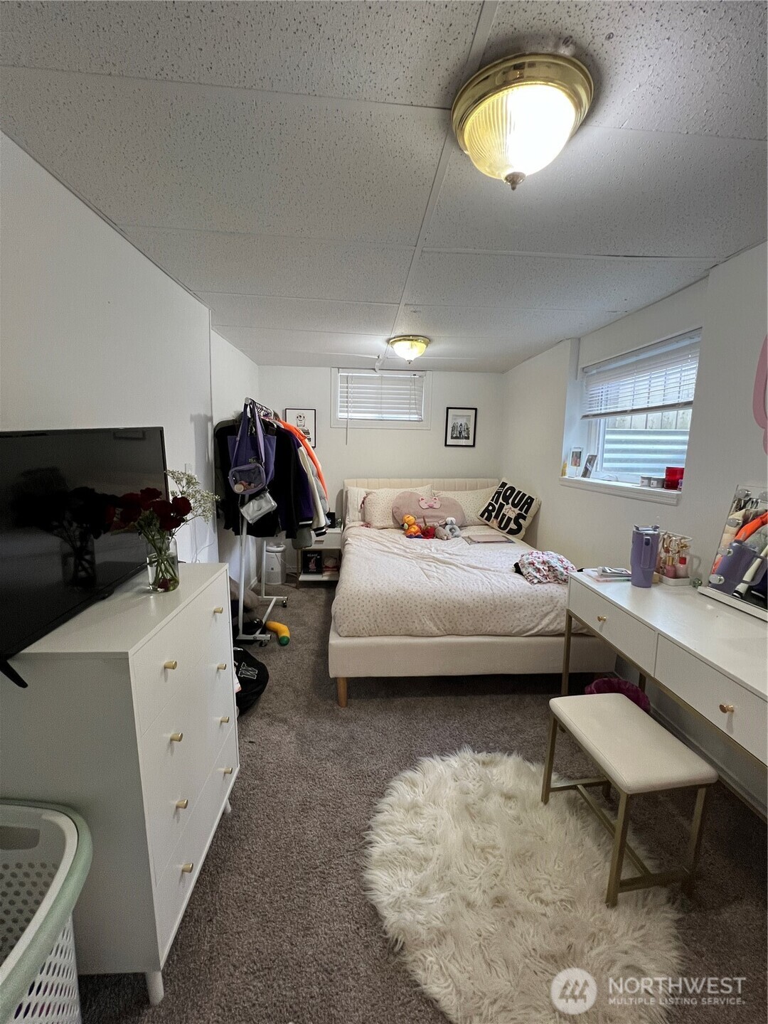 5026 20th Avenue NE, Seattle, WA 98105