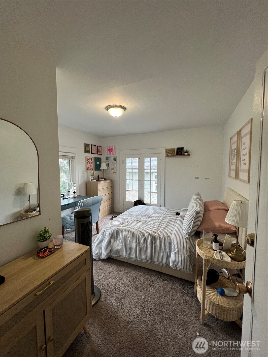 5026 20th Avenue NE, Seattle, WA 98105