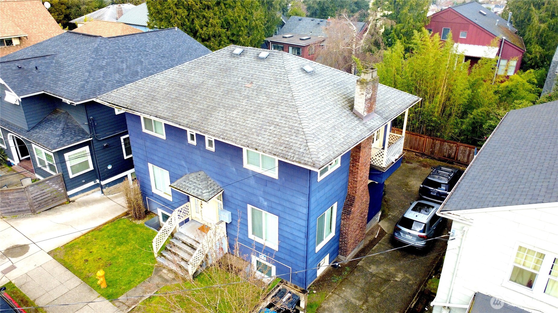 5026 20th Avenue NE, Seattle, WA 98105