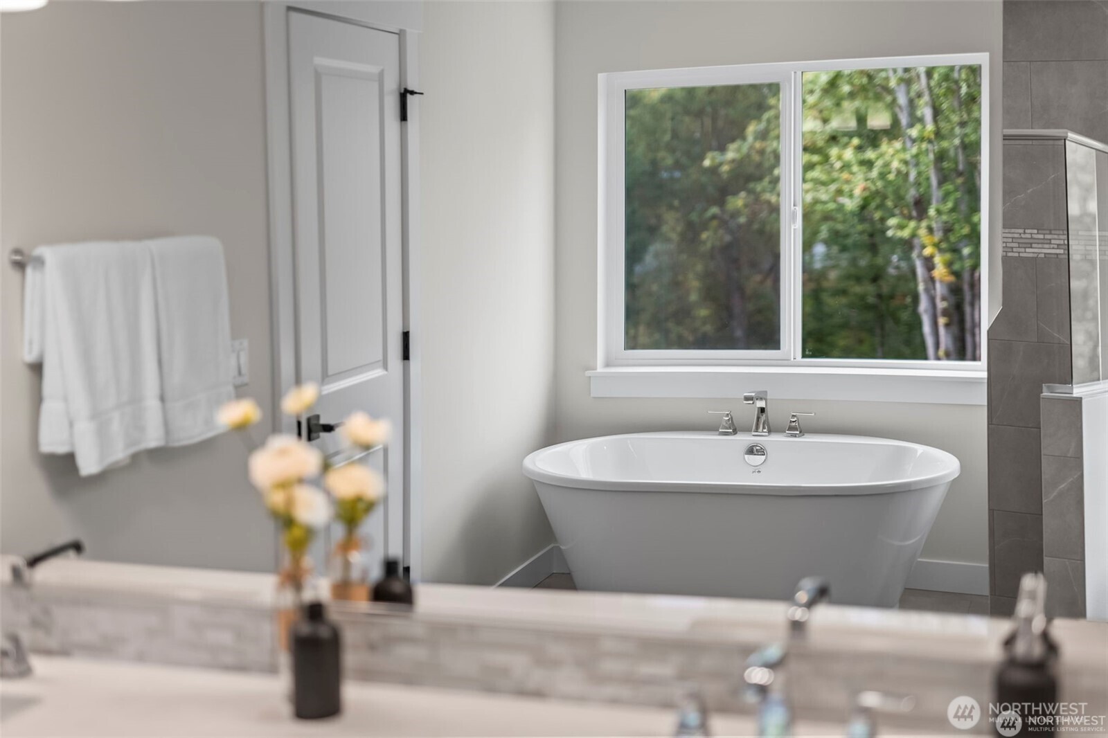 11202 79th Avenue Ct SW, Lakewood, WA 98498