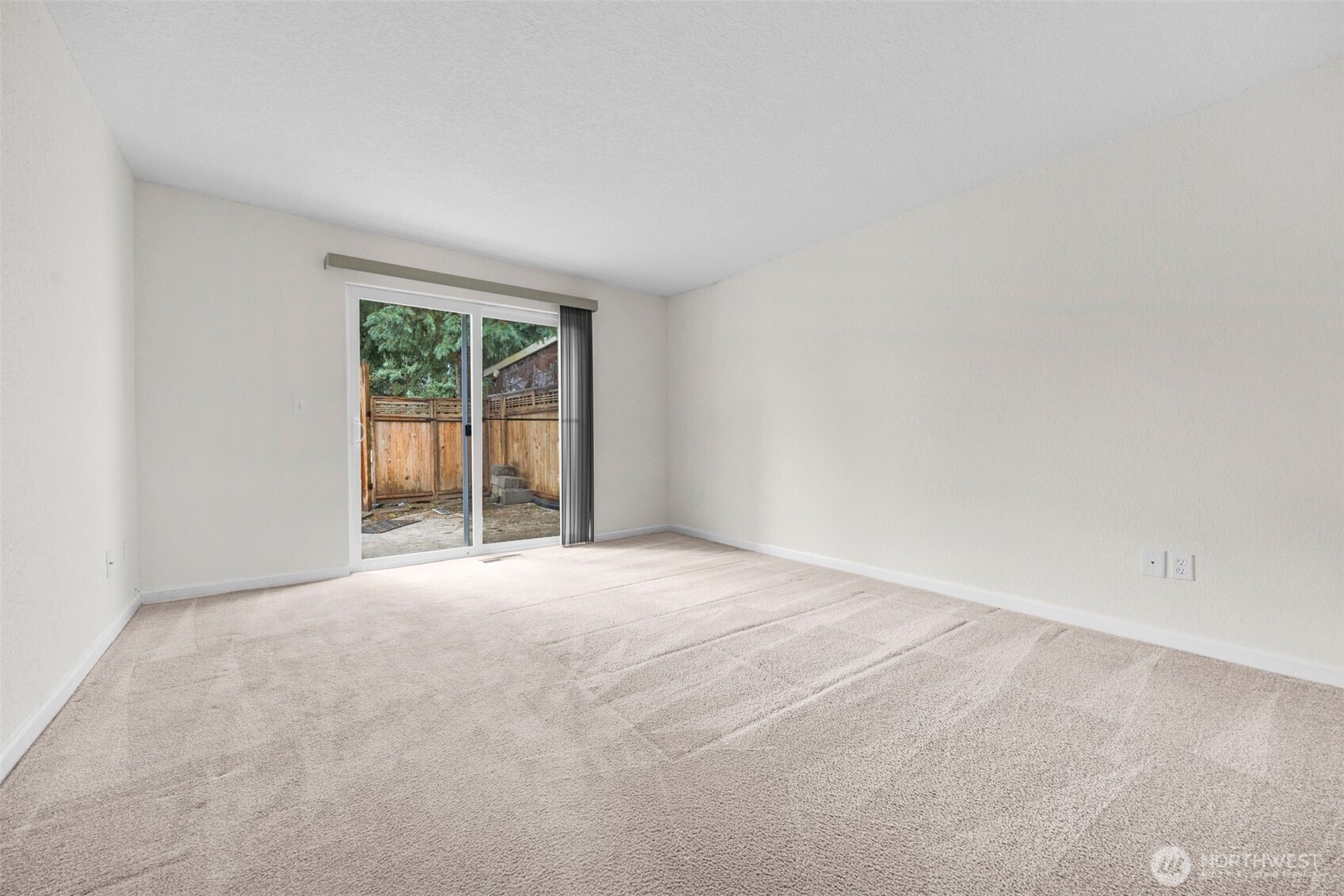 13715 SE 258th Place #45, Kent, WA 98042