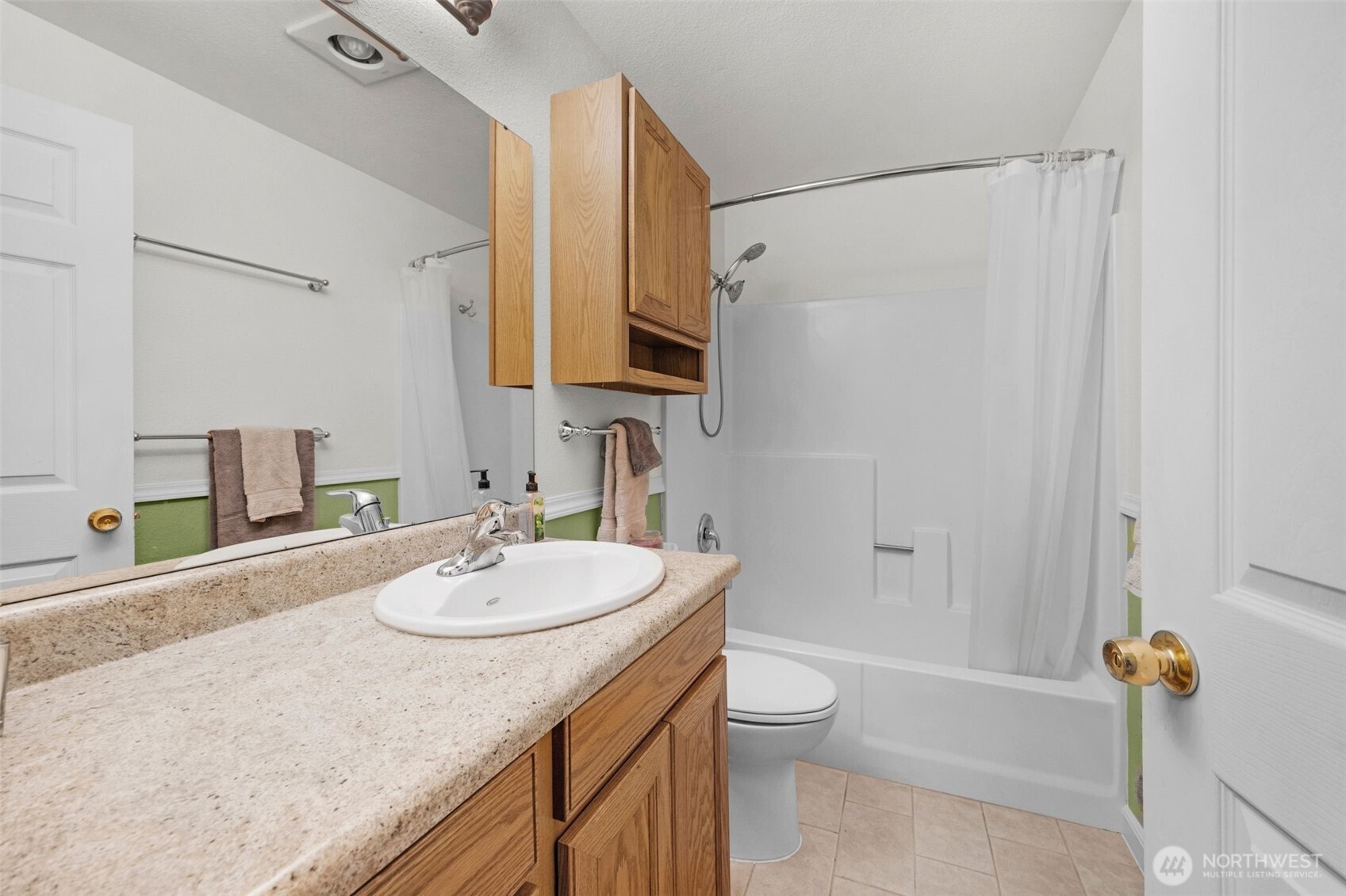 13715 SE 258th Place #45, Kent, WA 98042