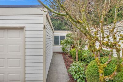 13715 SE 258th Place #45, Kent, WA 98042 - Photo 3