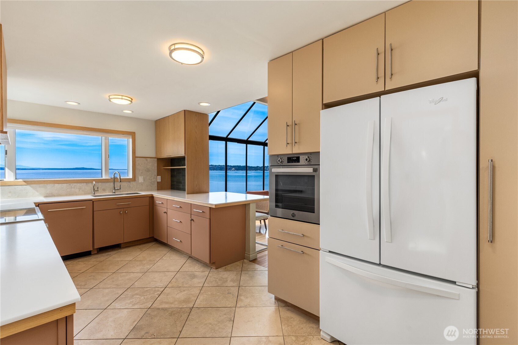 16611 SW Maplewild Avenue , Burien, WA 98166