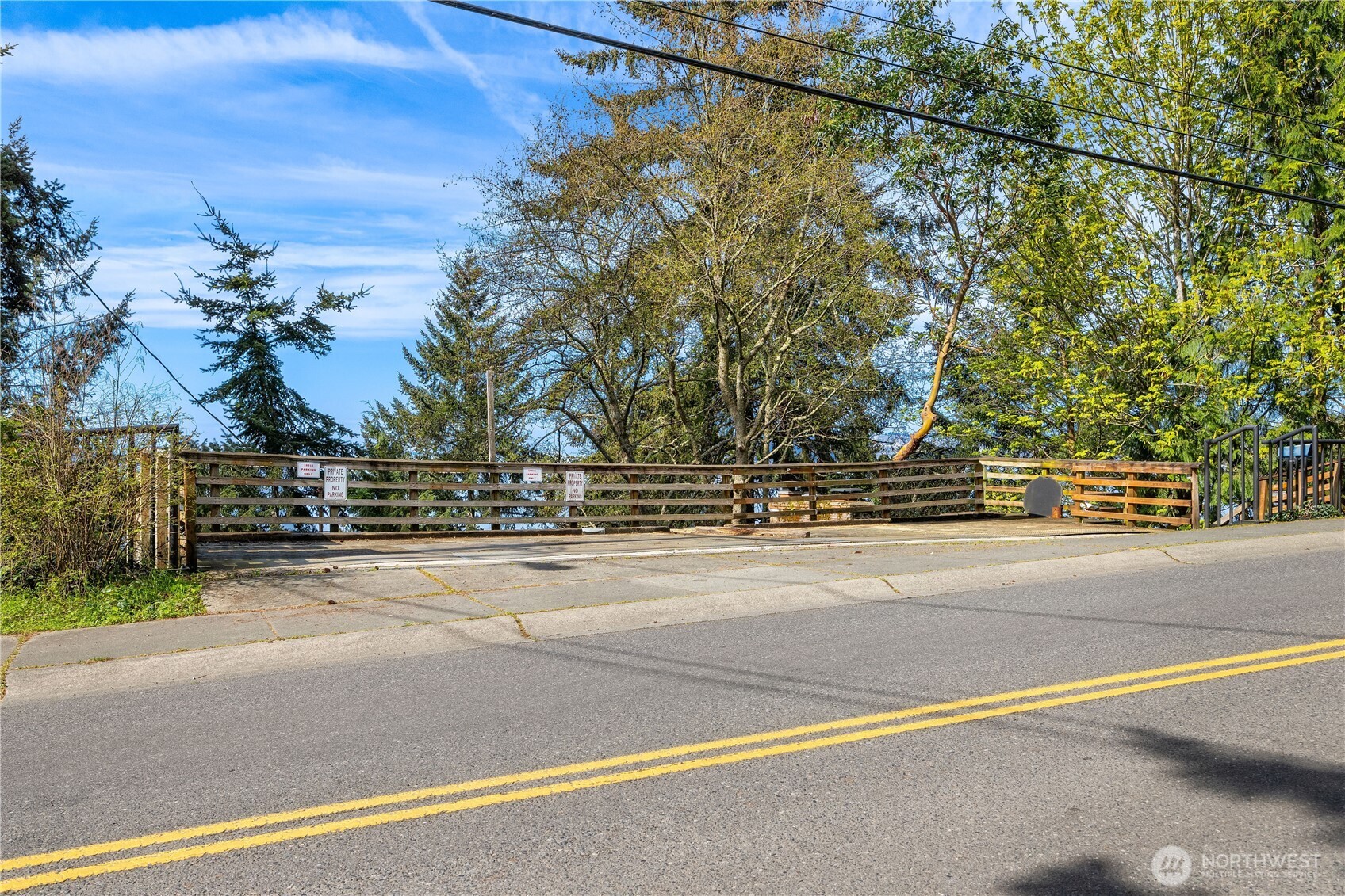 16611 SW Maplewild Avenue , Burien, WA 98166