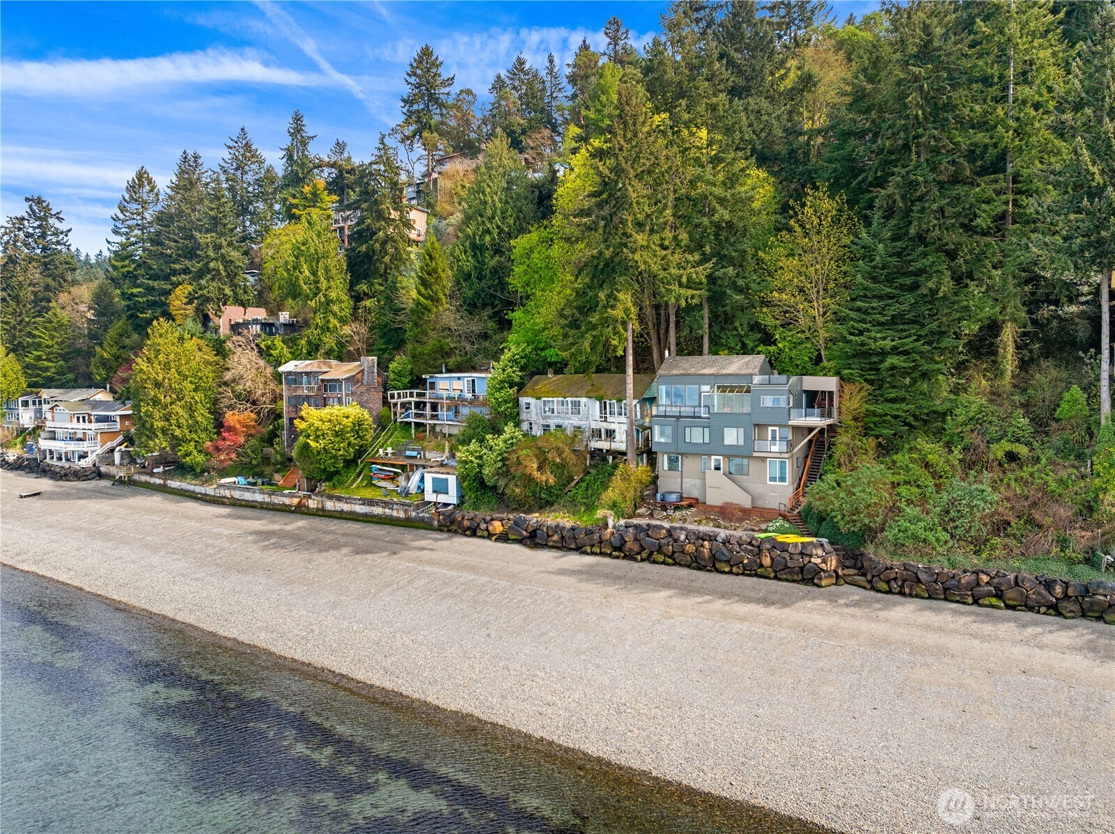 16611 SW Maplewild Avenue , Burien, WA 98166