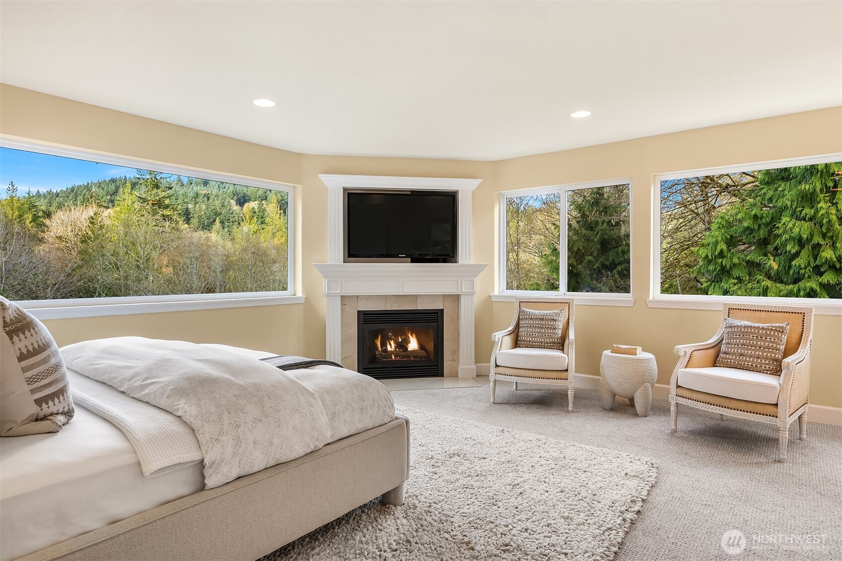 16908 SE Licorice Way , Newcastle, WA 98059