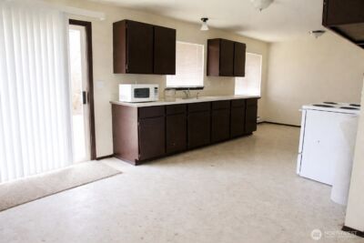 1100 Coolidge Road , Aberdeen, WA 98520 - Photo 2