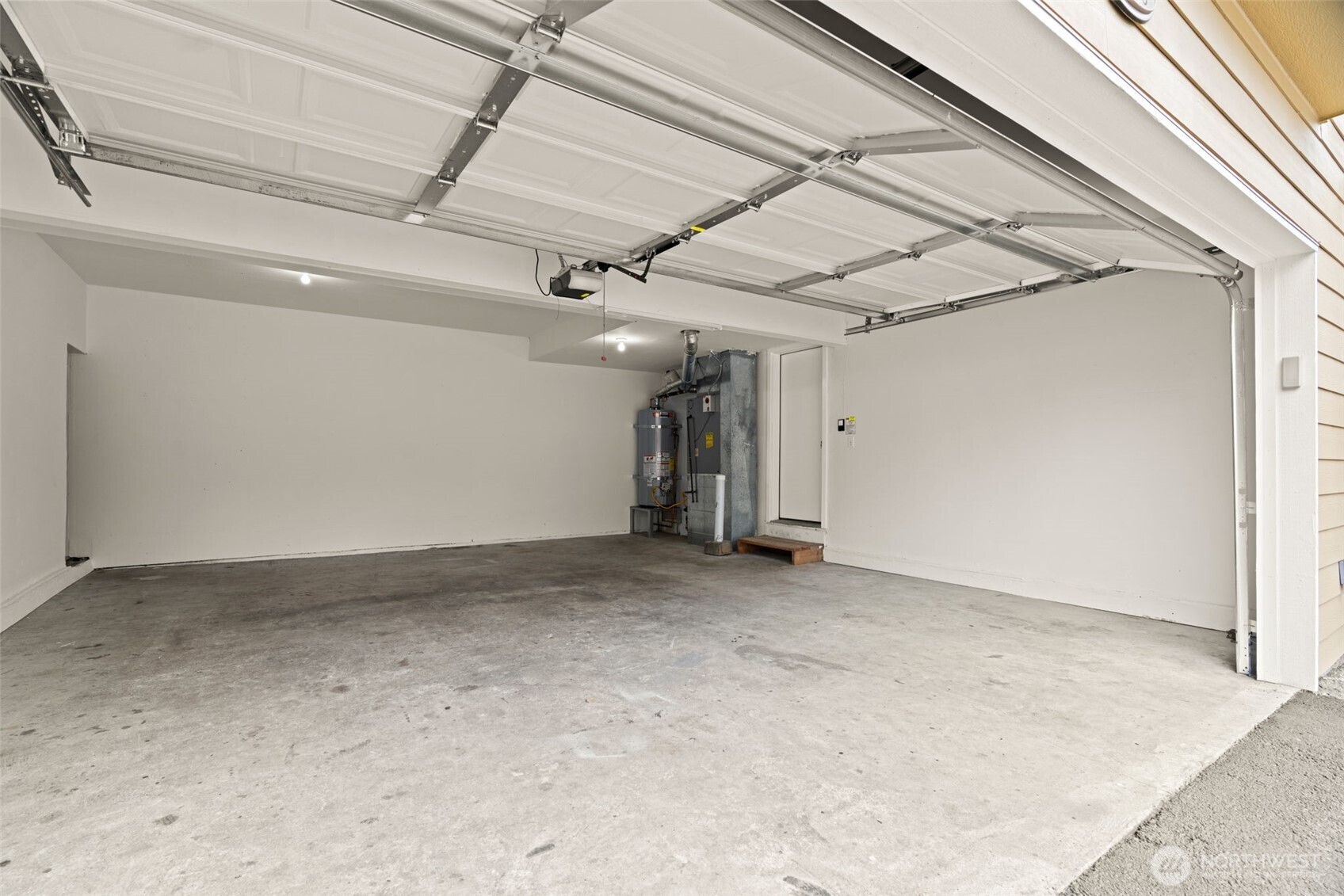 3203 200 Place SW, Lynnwood, WA 98036