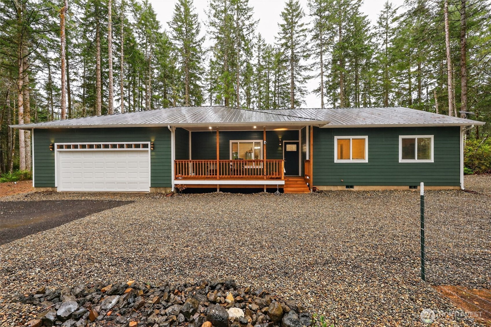 148 E Fox Run Lane , Grapeview, WA 98546