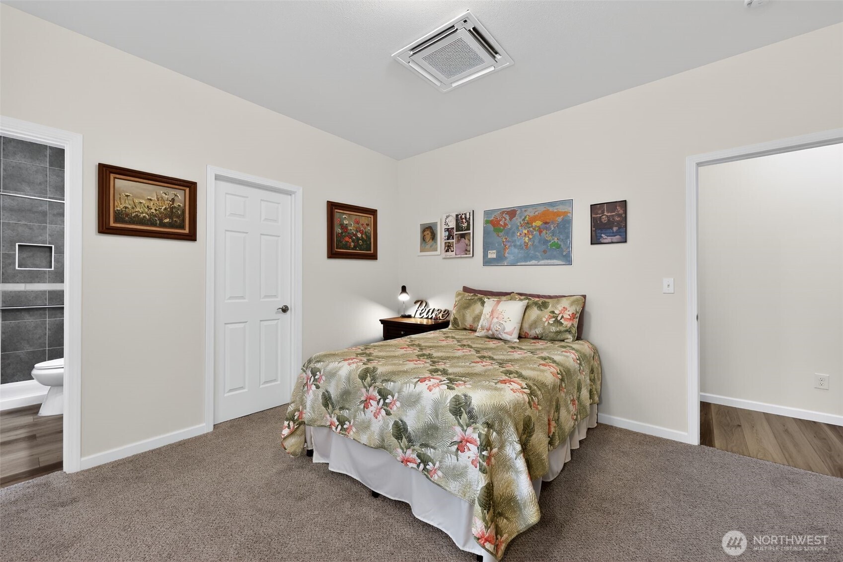 148 E Fox Run Lane , Grapeview, WA 98546