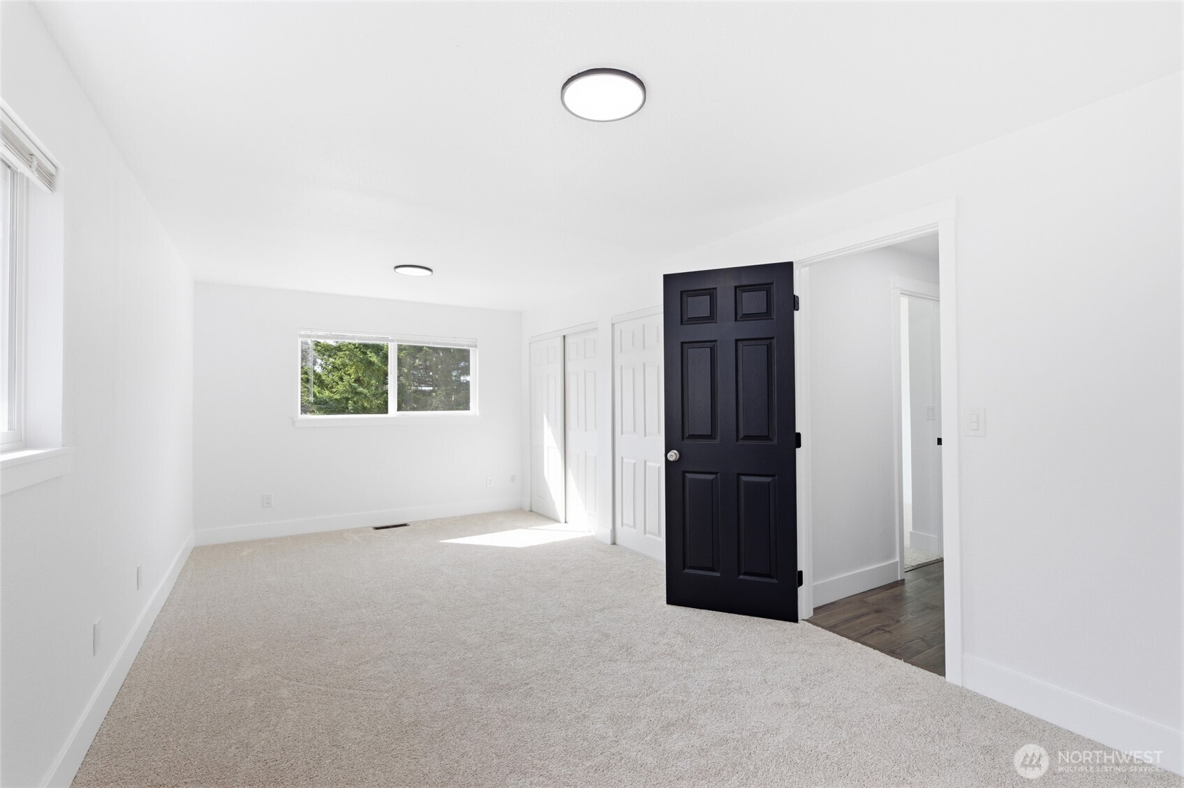 9925 62nd Drive NE, Marysville, WA 98270