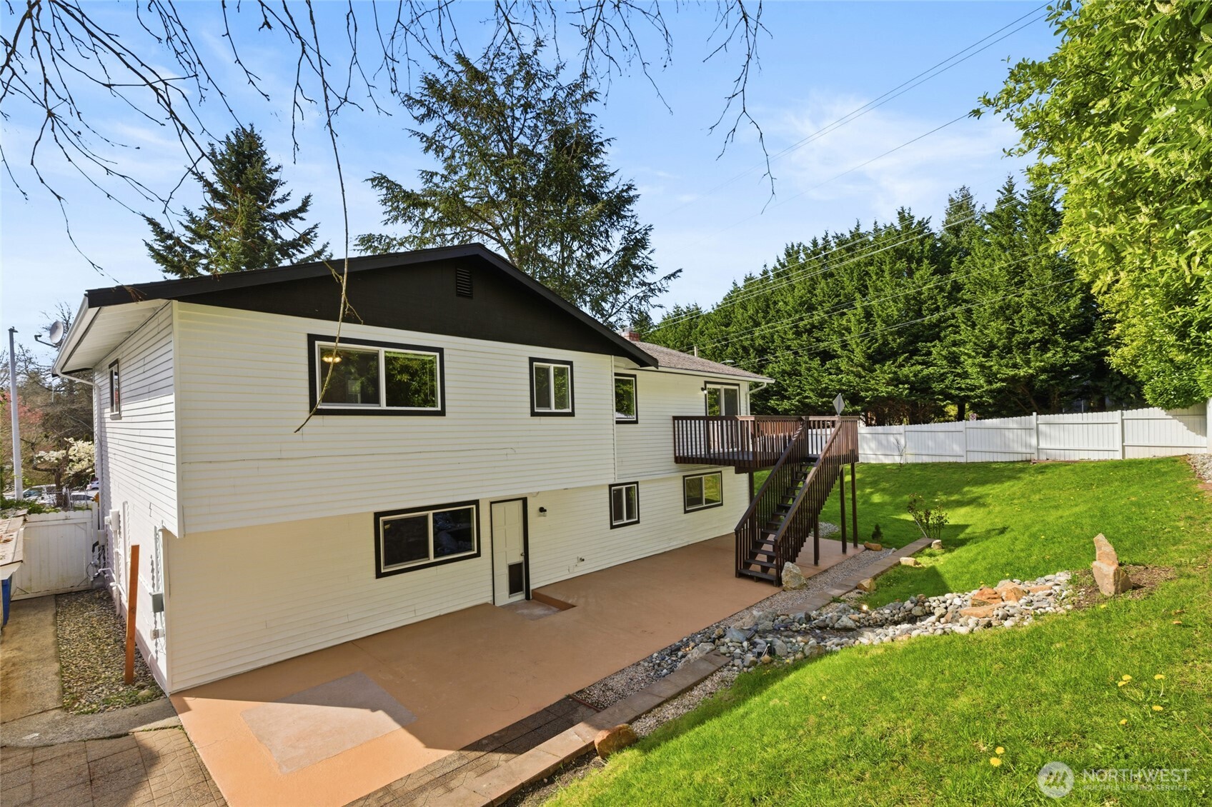 9925 62nd Drive NE, Marysville, WA 98270