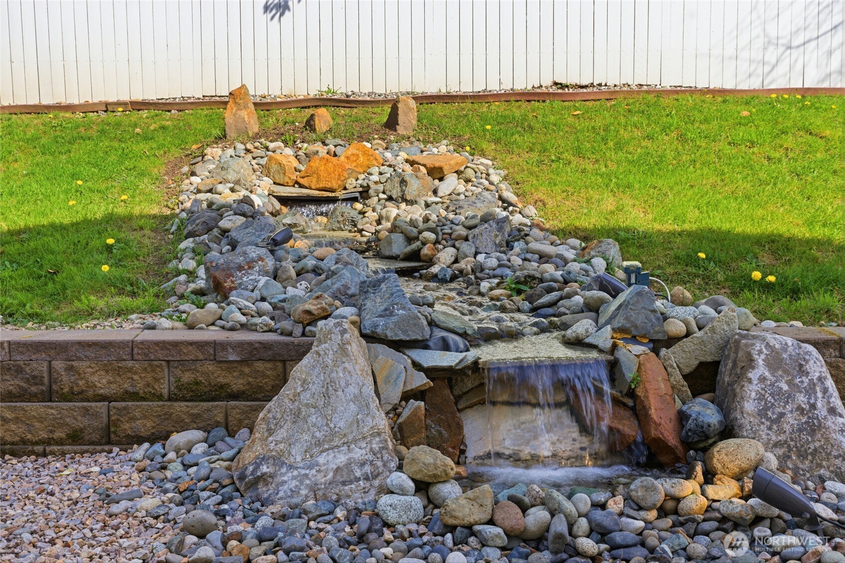 9925 62nd Drive NE, Marysville, WA 98270