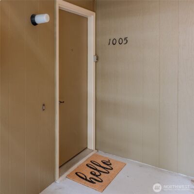 9904 NE 124th Street #1005, Kirkland, WA 98034 - Photo 2
