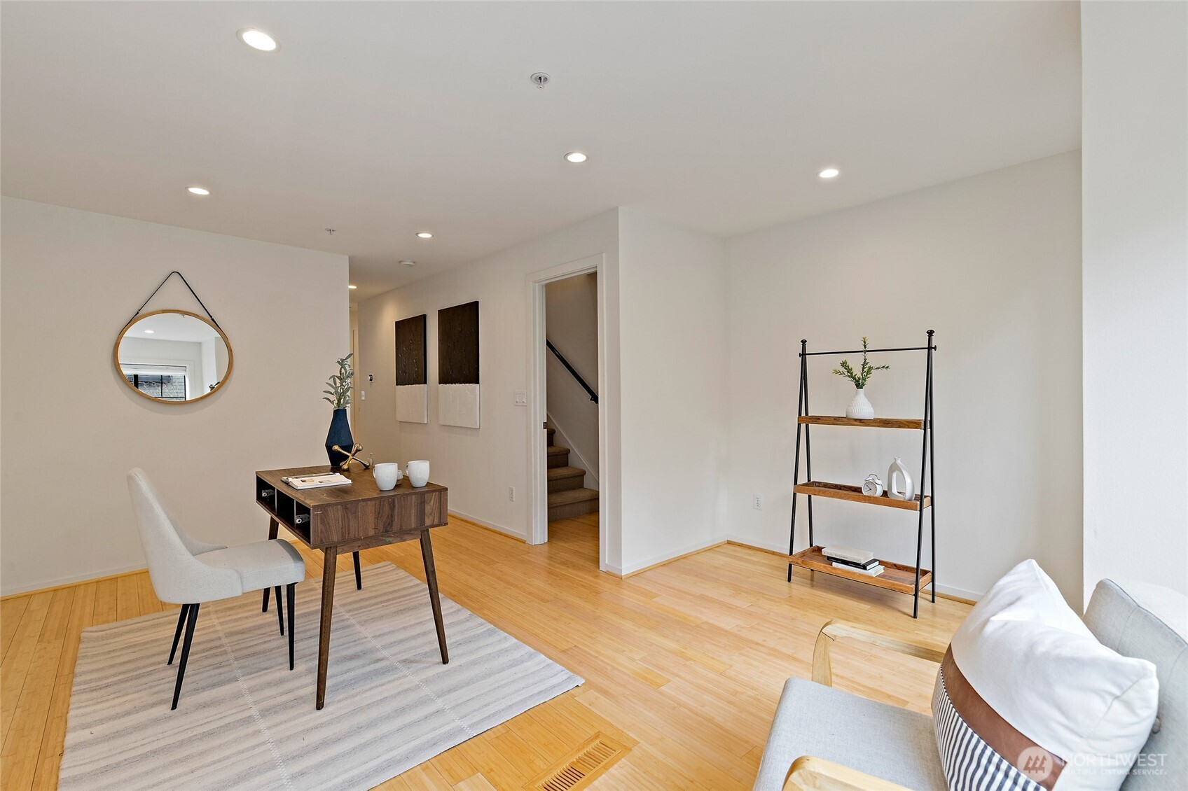 10595 NE 12th Place #102, Bellevue, WA 98004