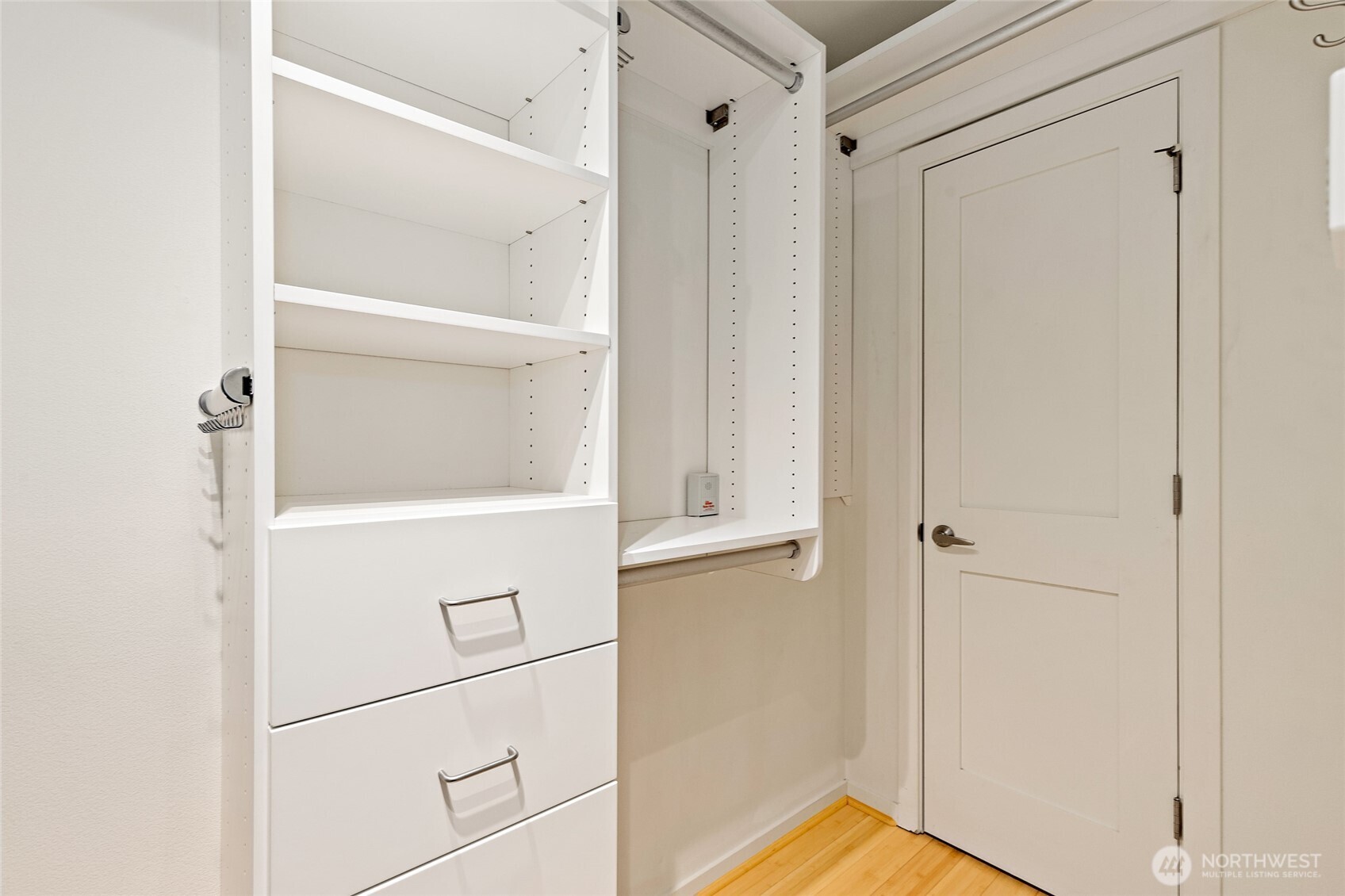 10595 NE 12th Place #102, Bellevue, WA 98004