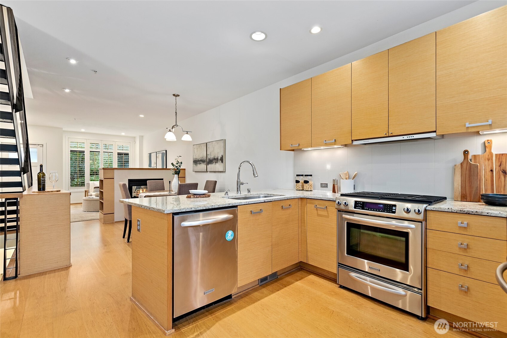 10595 NE 12th Place #102, Bellevue, WA 98004