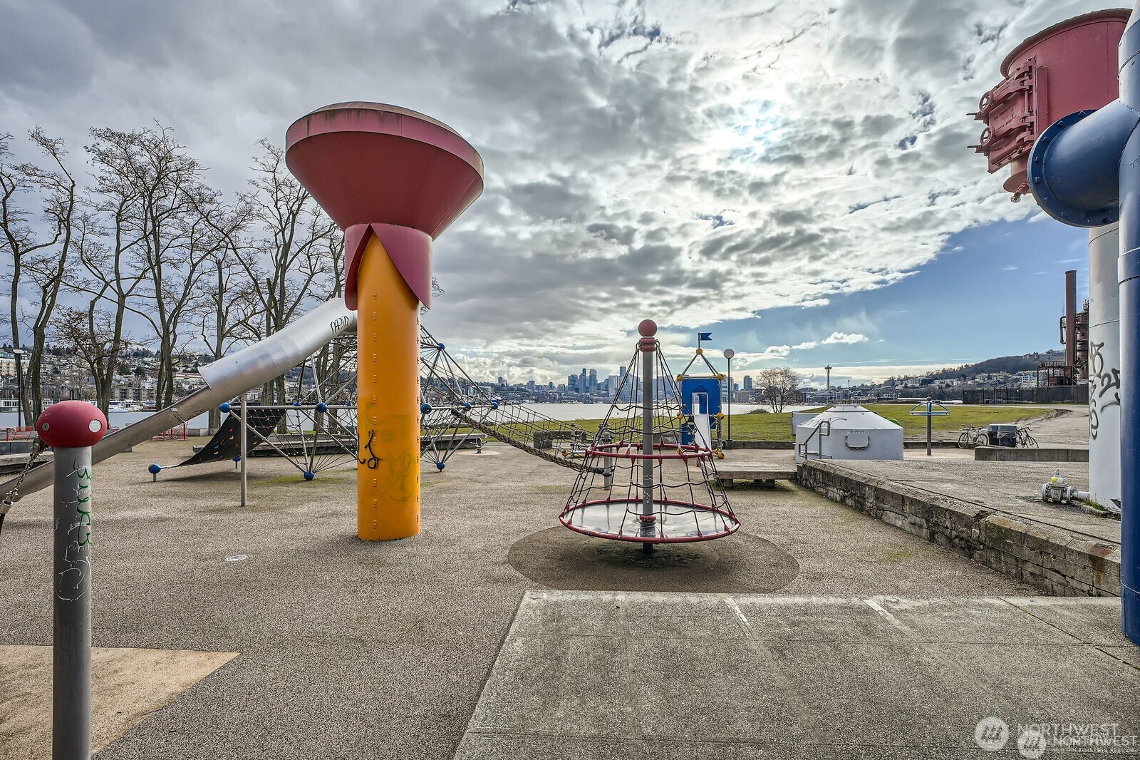 2309 N Northlake Way #5, Seattle, WA 98103