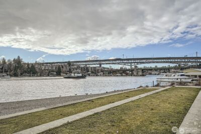 2309 N Northlake Way #5, Seattle, WA 98103 - Photo 22