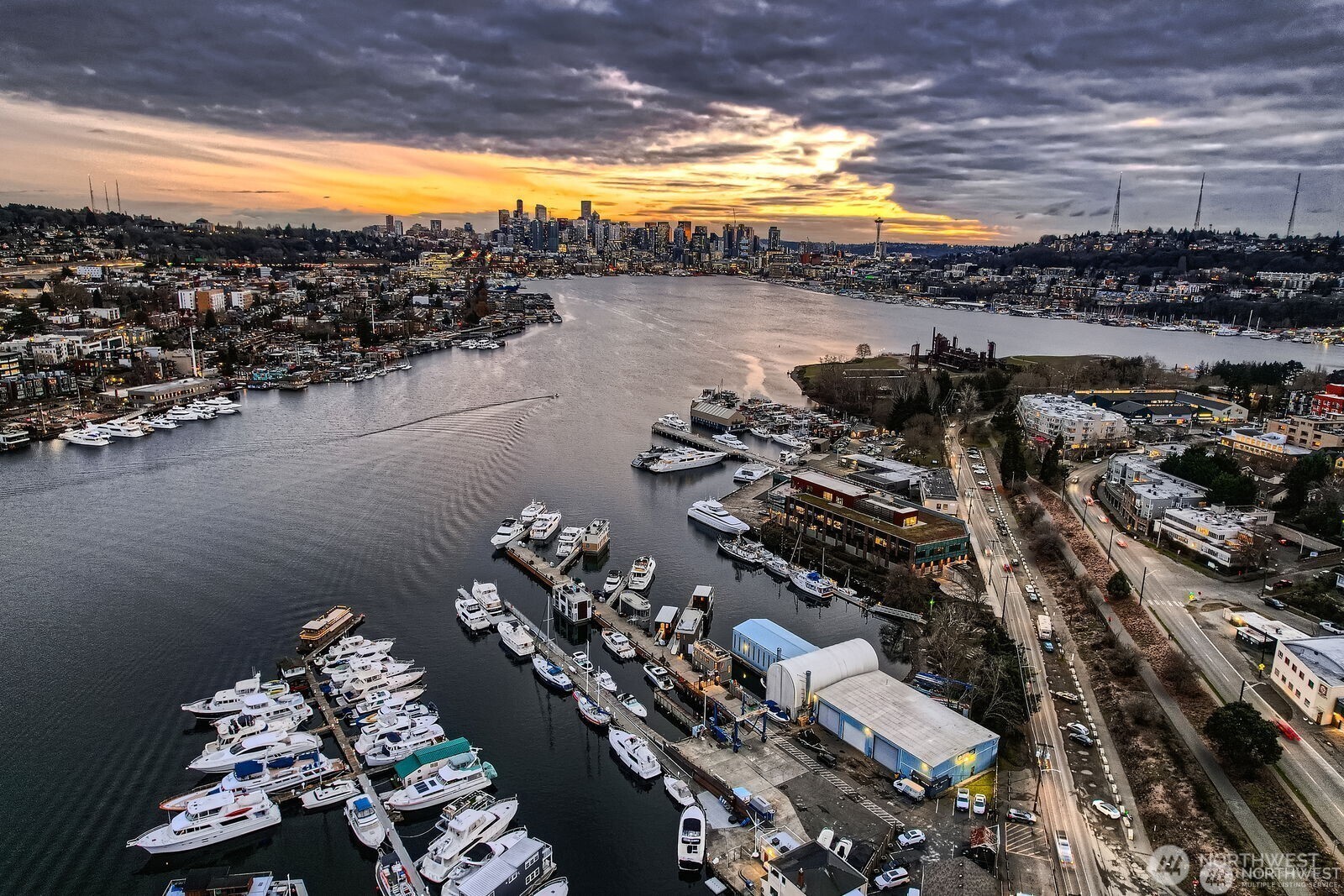 2309 N Northlake Way #5, Seattle, WA 98103