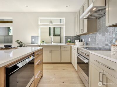 1412 N 47th Street #B, Seattle, WA 98103 - Photo 6