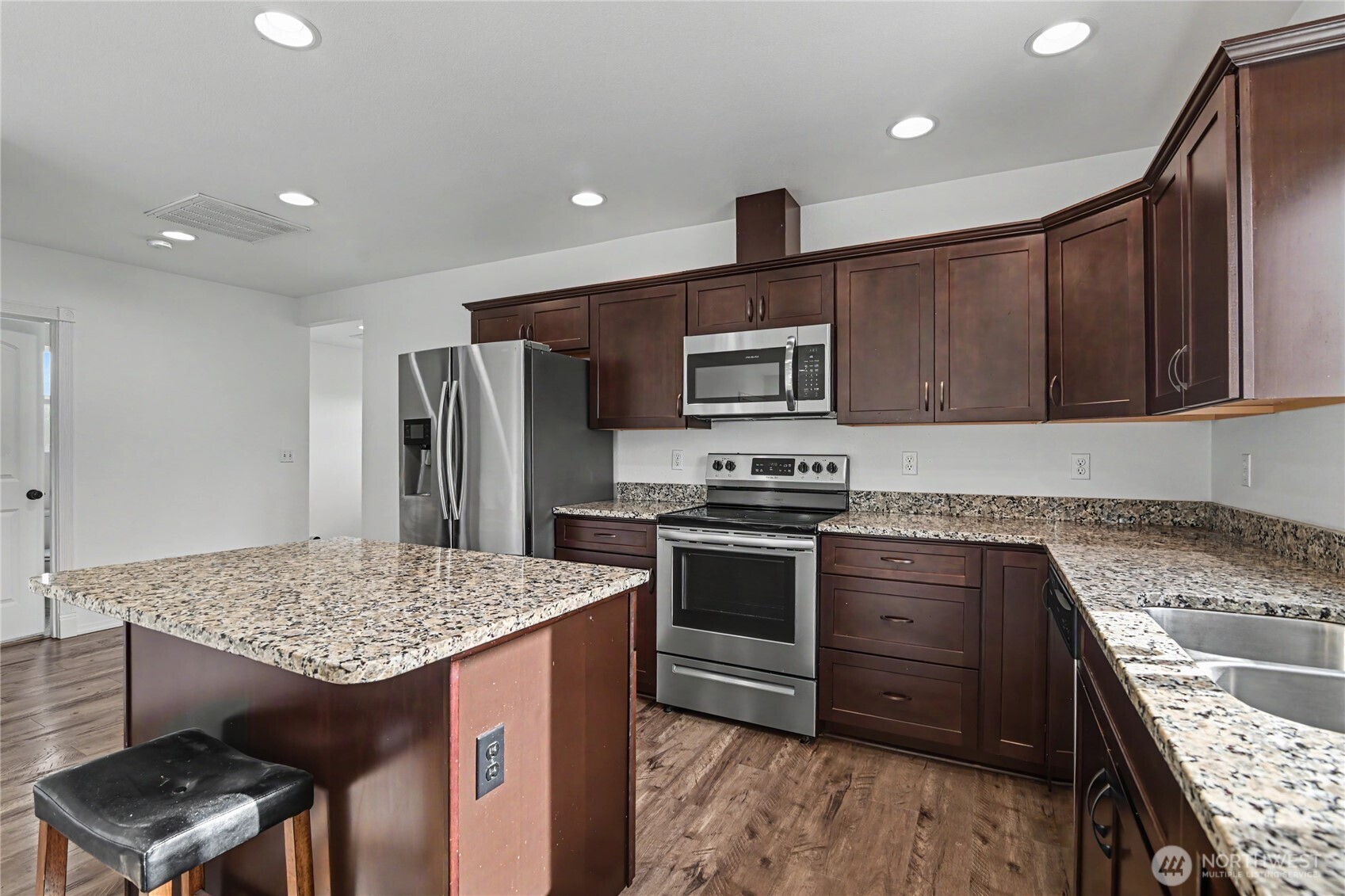 1209 9th Avenue SE, Olympia, WA 98501