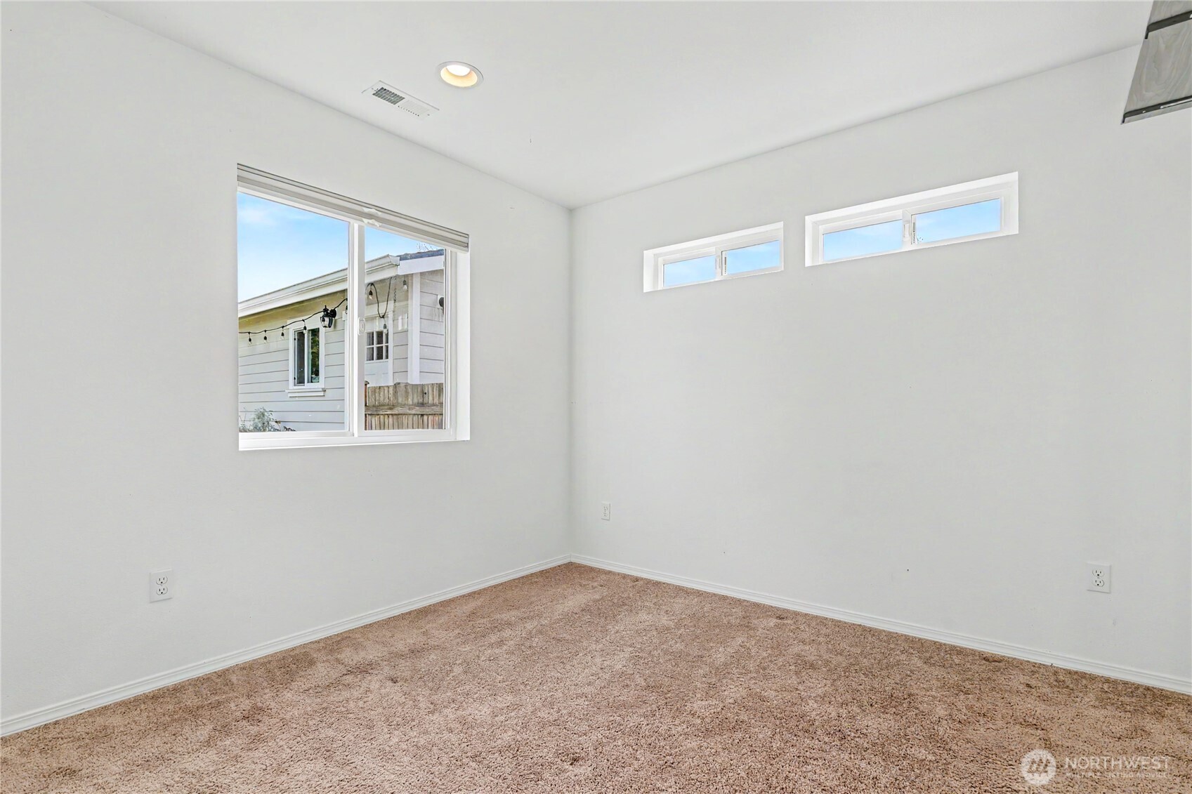 1209 9th Avenue SE, Olympia, WA 98501