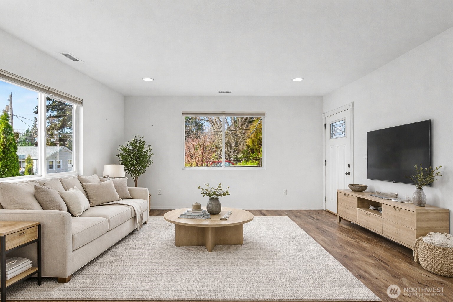 1209 9th Avenue SE, Olympia, WA 98501