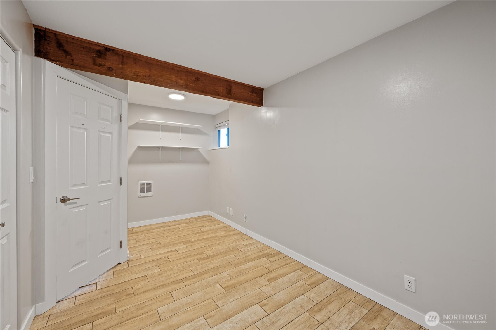 2153 Highland Drive , Camano Island, WA 98282