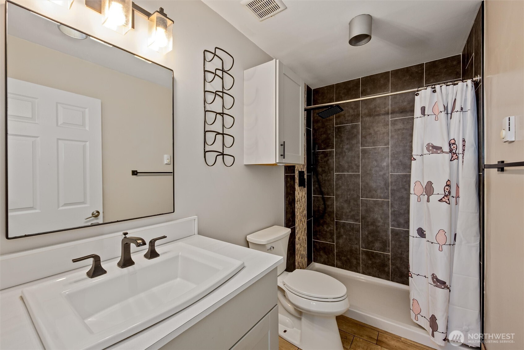 2153 Highland Drive , Camano Island, WA 98282