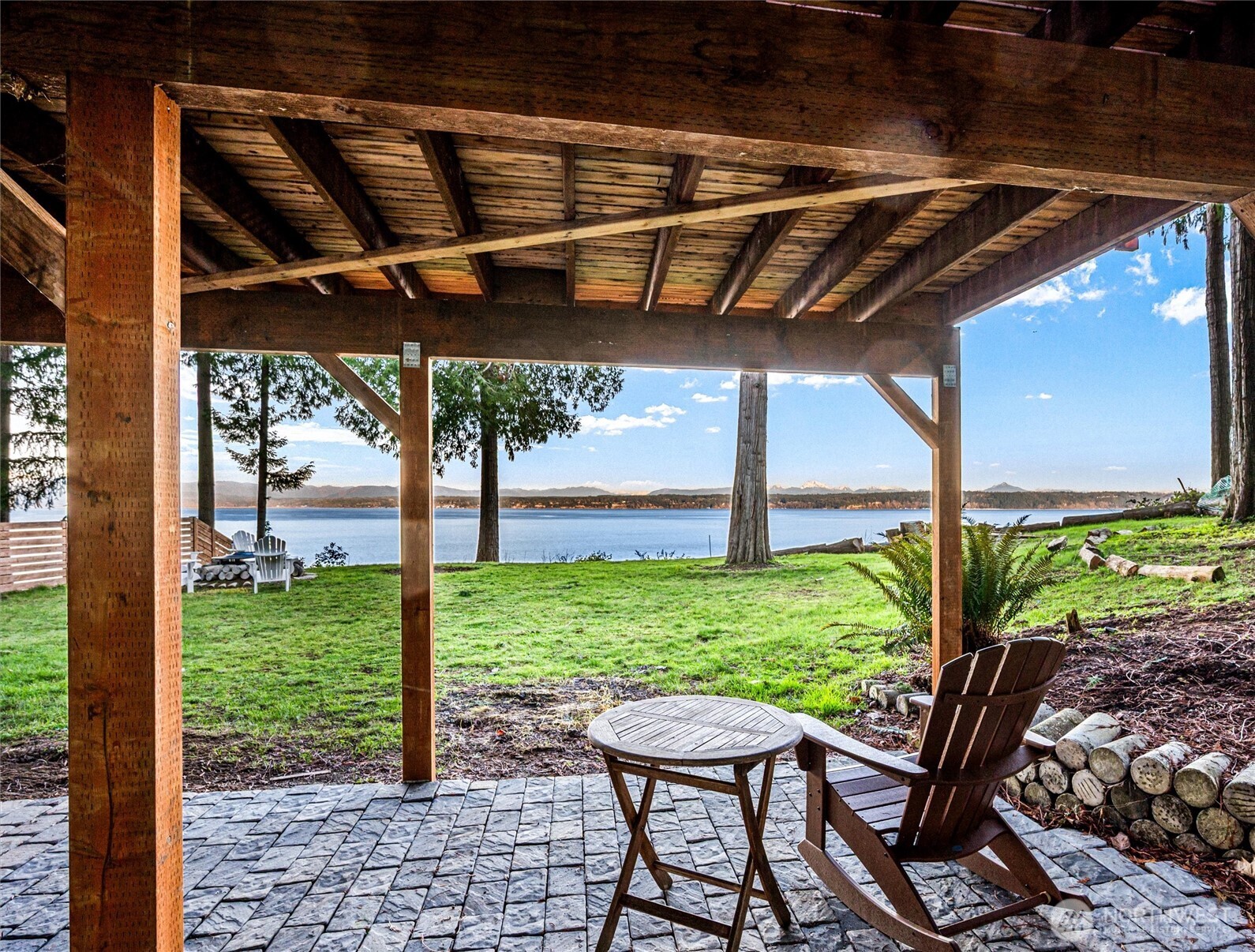 2153 Highland Drive , Camano Island, WA 98282