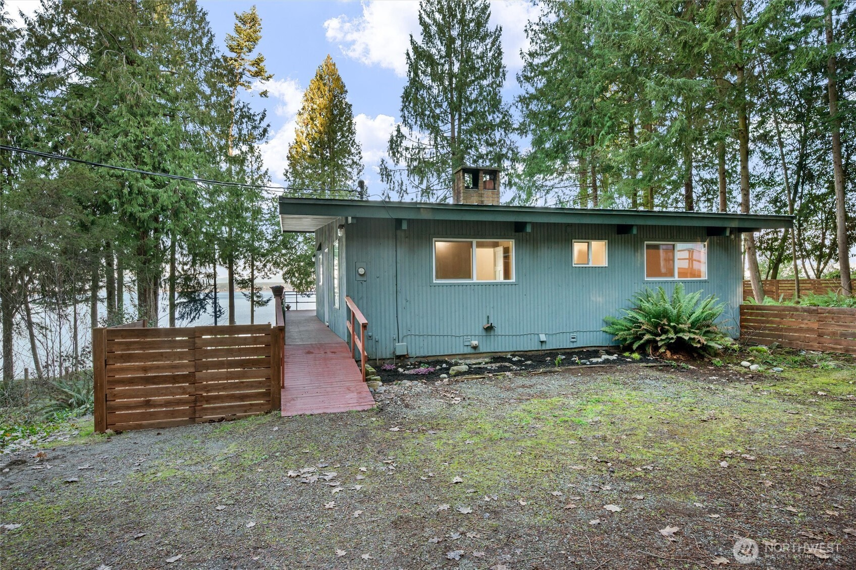 2153 Highland Drive , Camano Island, WA 98282