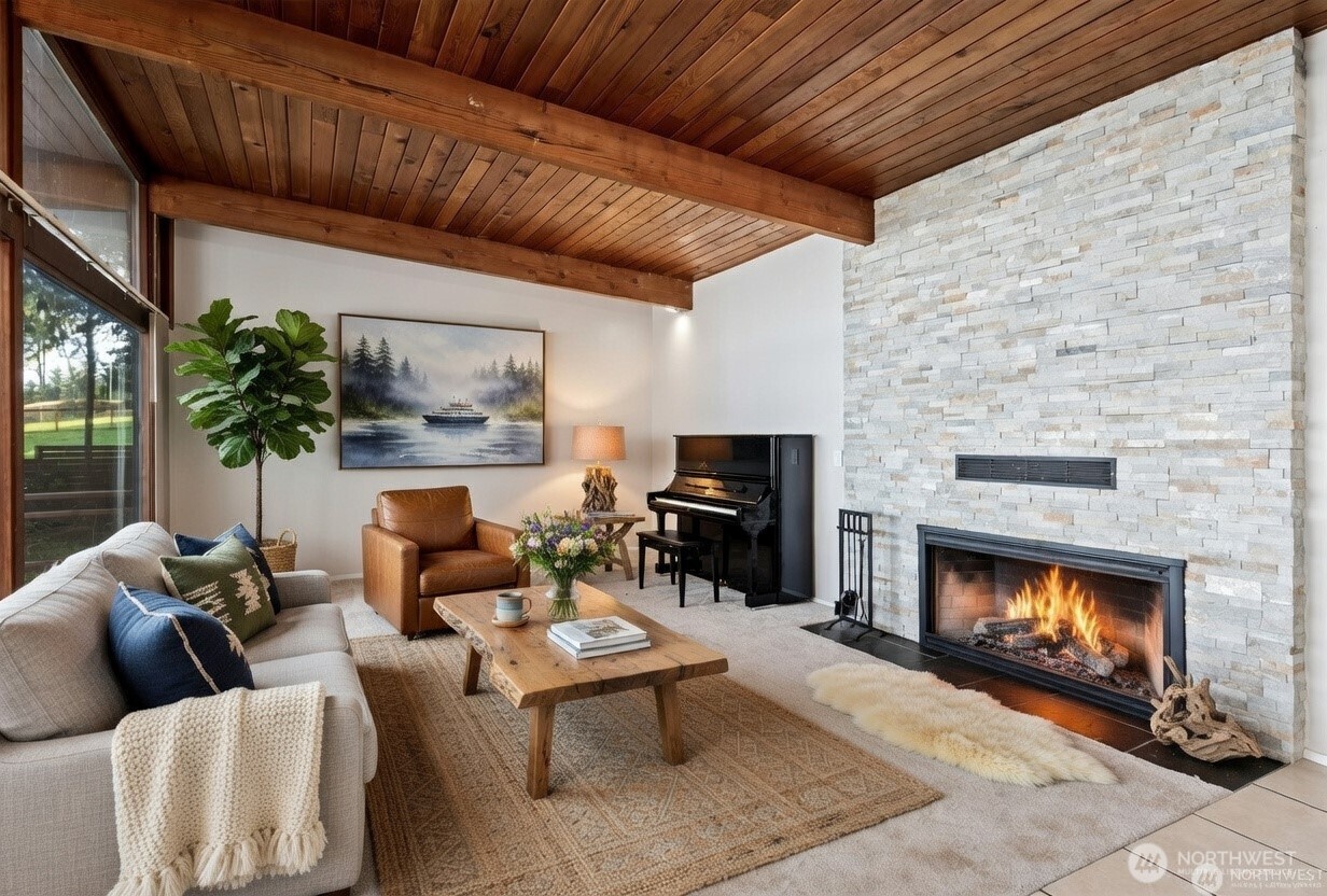 2153 Highland Drive , Camano Island, WA 98282