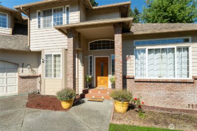 3715 185th Street E, Tacoma, WA 98446 - Photo 2
