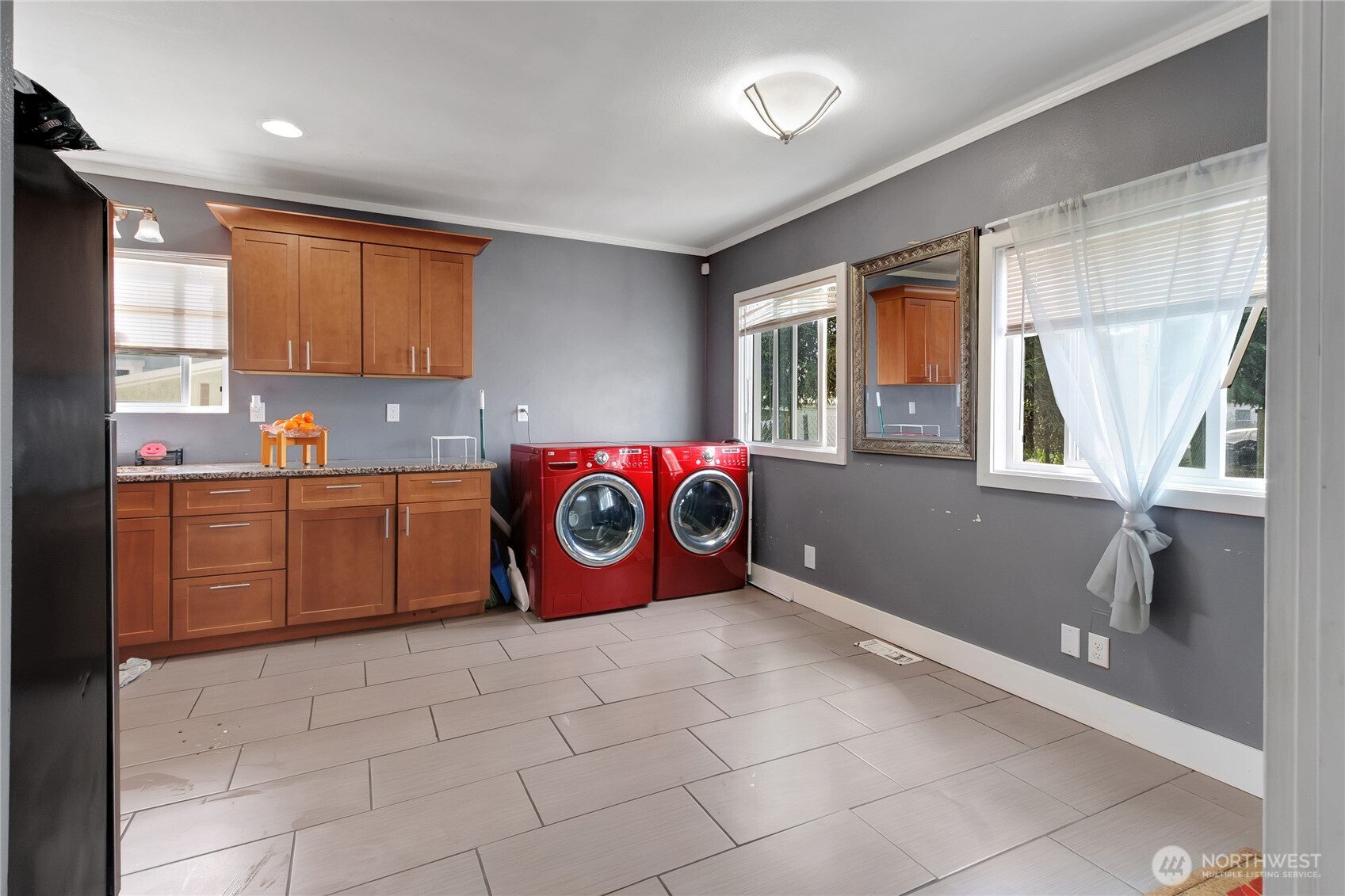 5640 S I , Tacoma, WA 98408